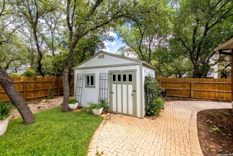 9839 Ramblin River Road San Antonio TX 78251