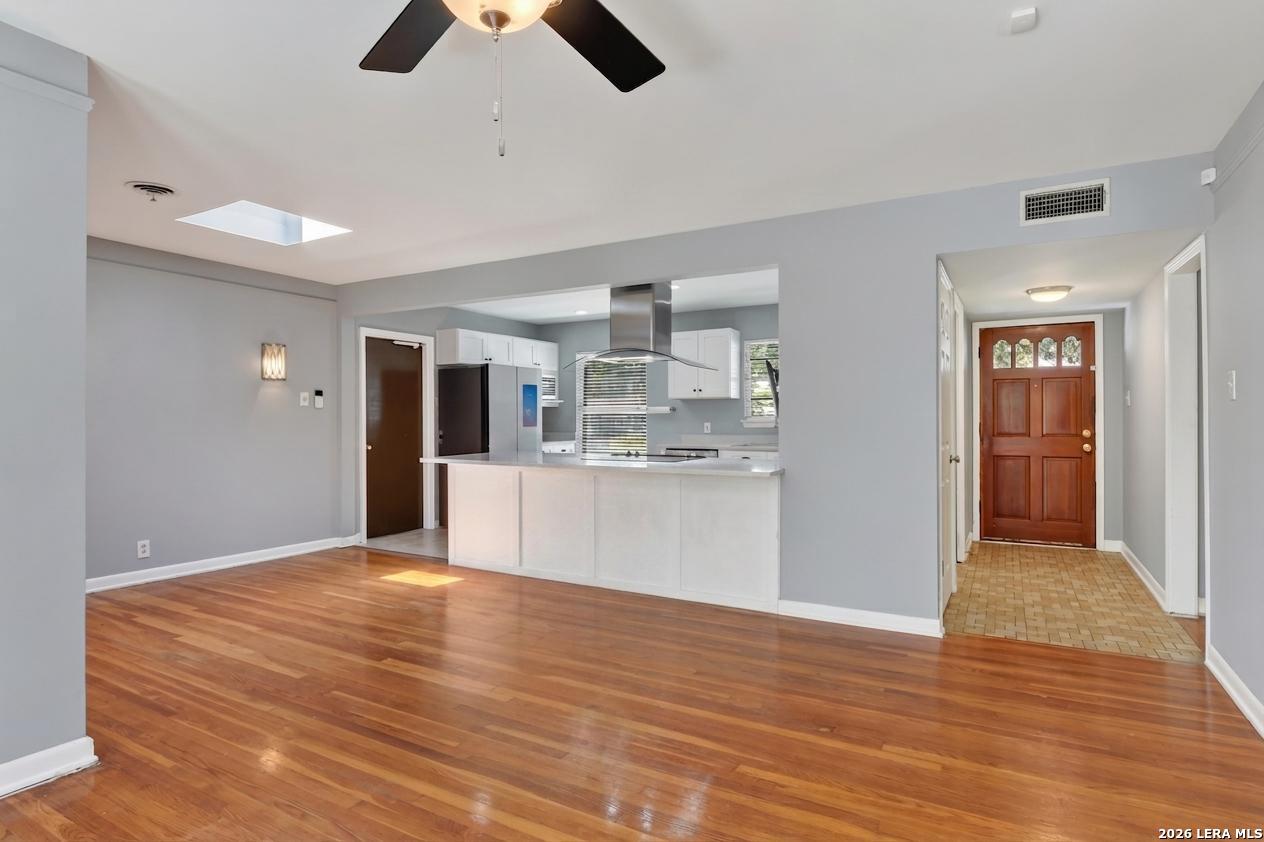 406 E Rector Street San Antonio TX 78216