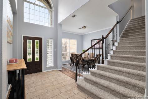 1002 Treaty Oak San Antonio TX 78258
