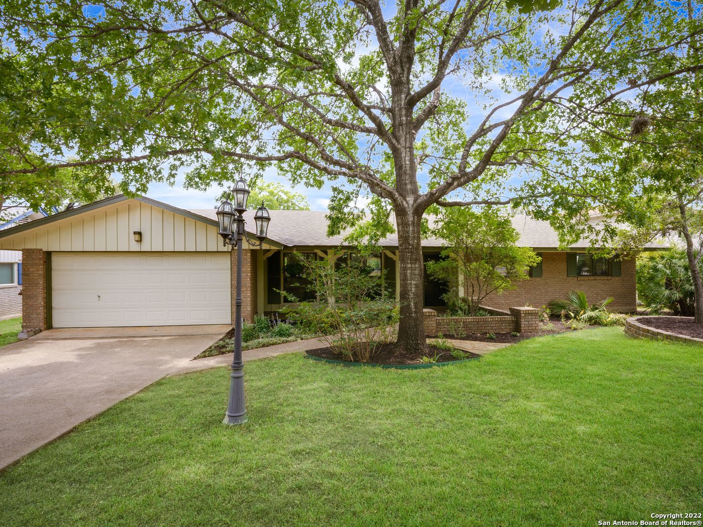 8614 Norwich Drive San Antonio TX 78217