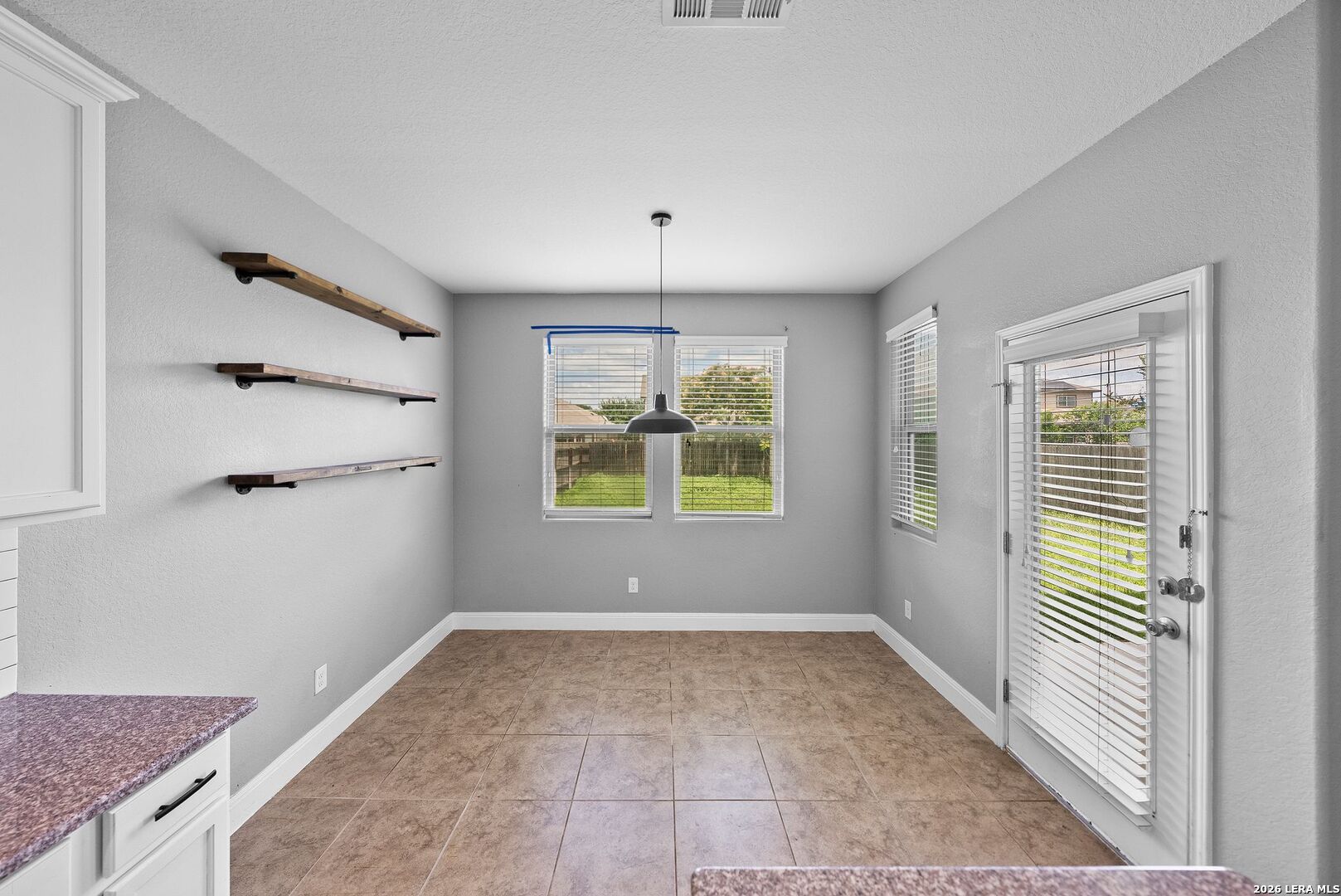 2522 Middleground San Antonio TX 78245