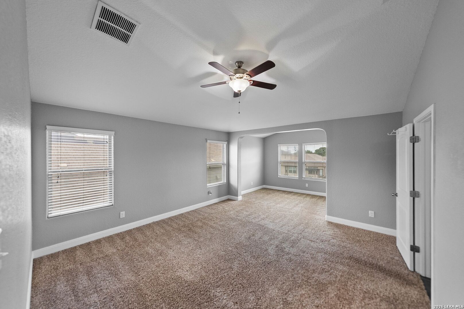 2522 Middleground San Antonio TX 78245