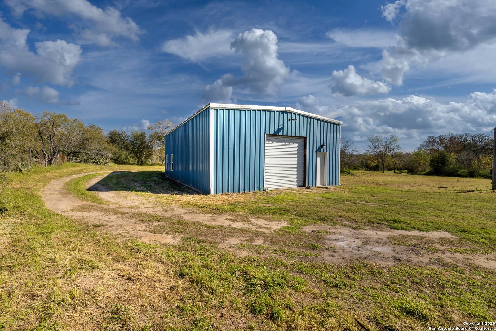 304 E 9th Nordheim TX 78141