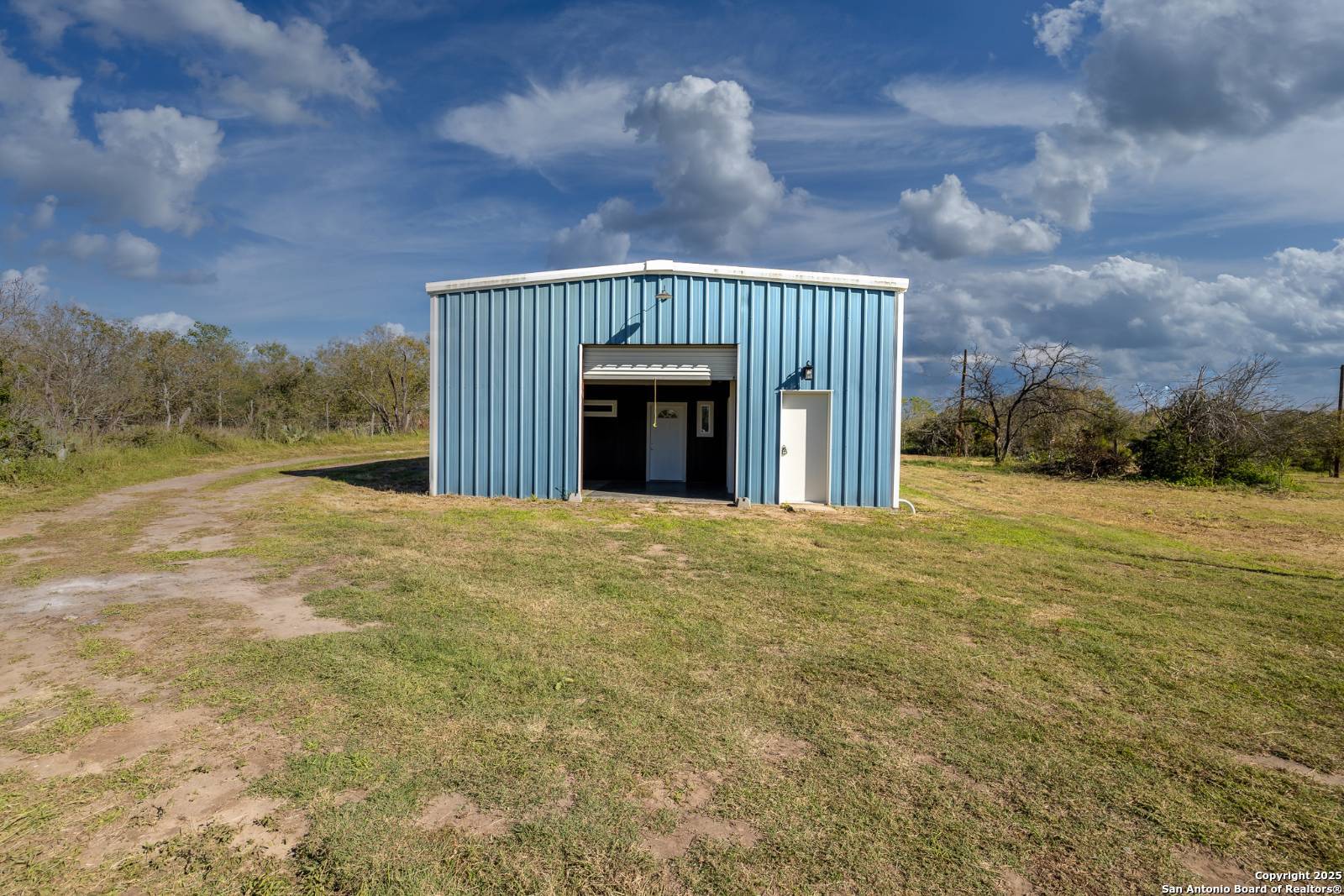 304 E 9th Nordheim TX 78141