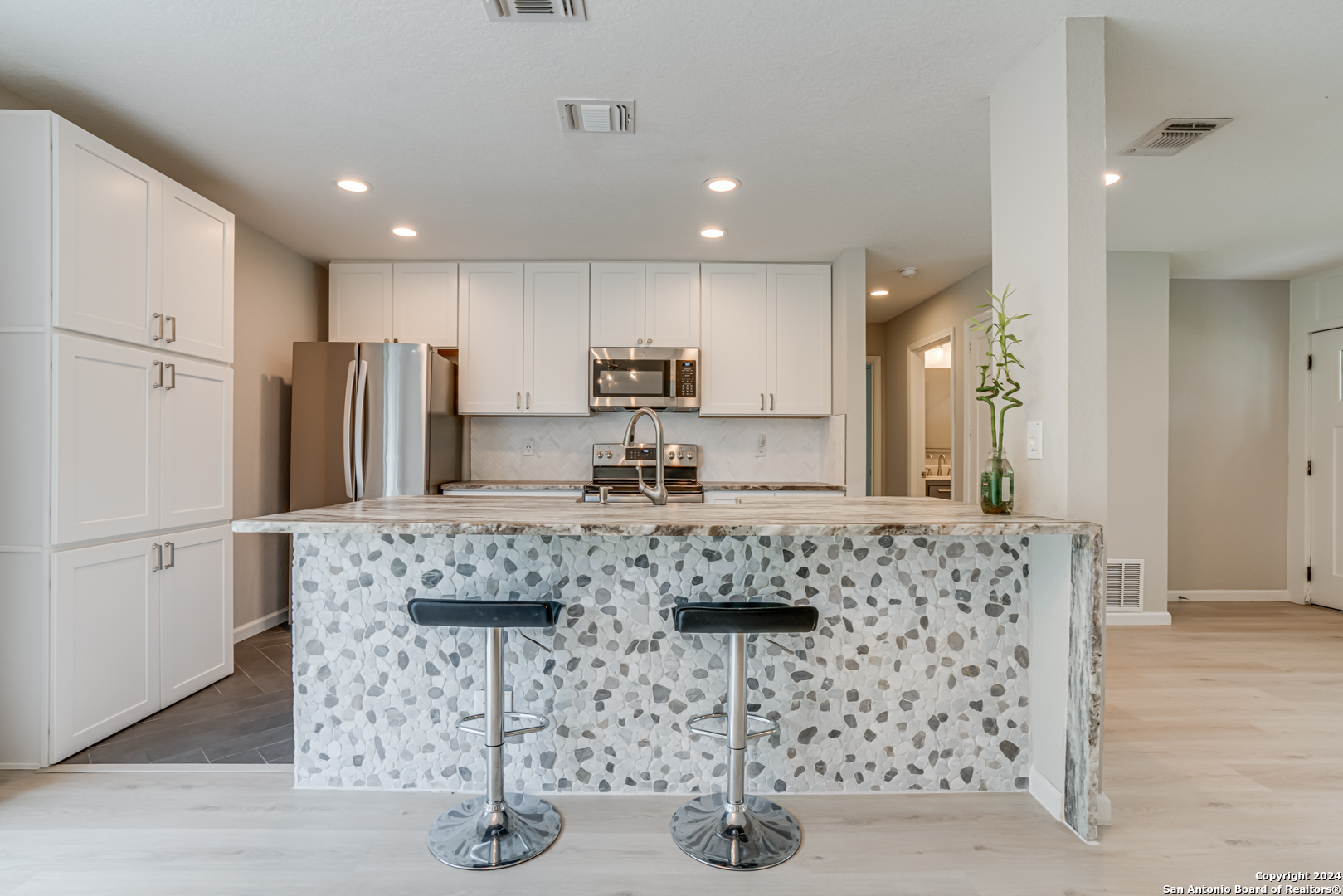 323 Senova Drive San Antonio TX 78216