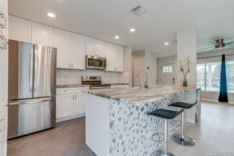 323 Senova Drive San Antonio TX 78216
