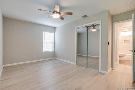 323 Senova Drive San Antonio TX 78216