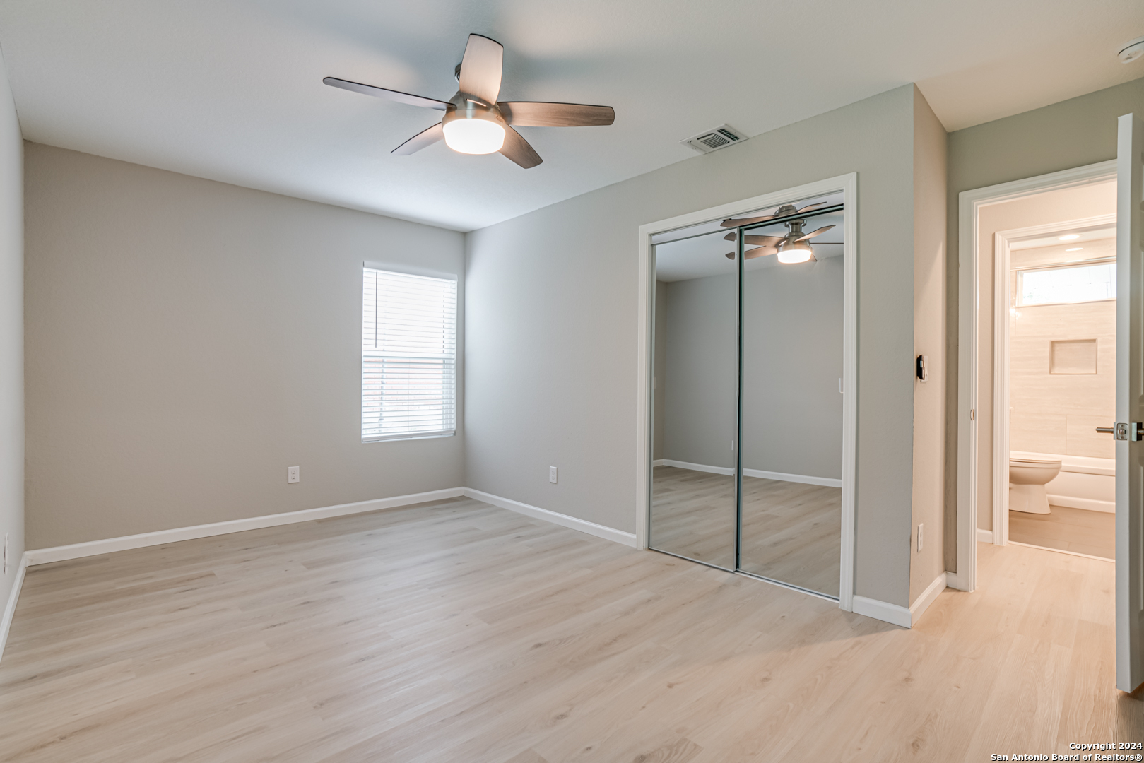 323 Senova Drive San Antonio TX 78216