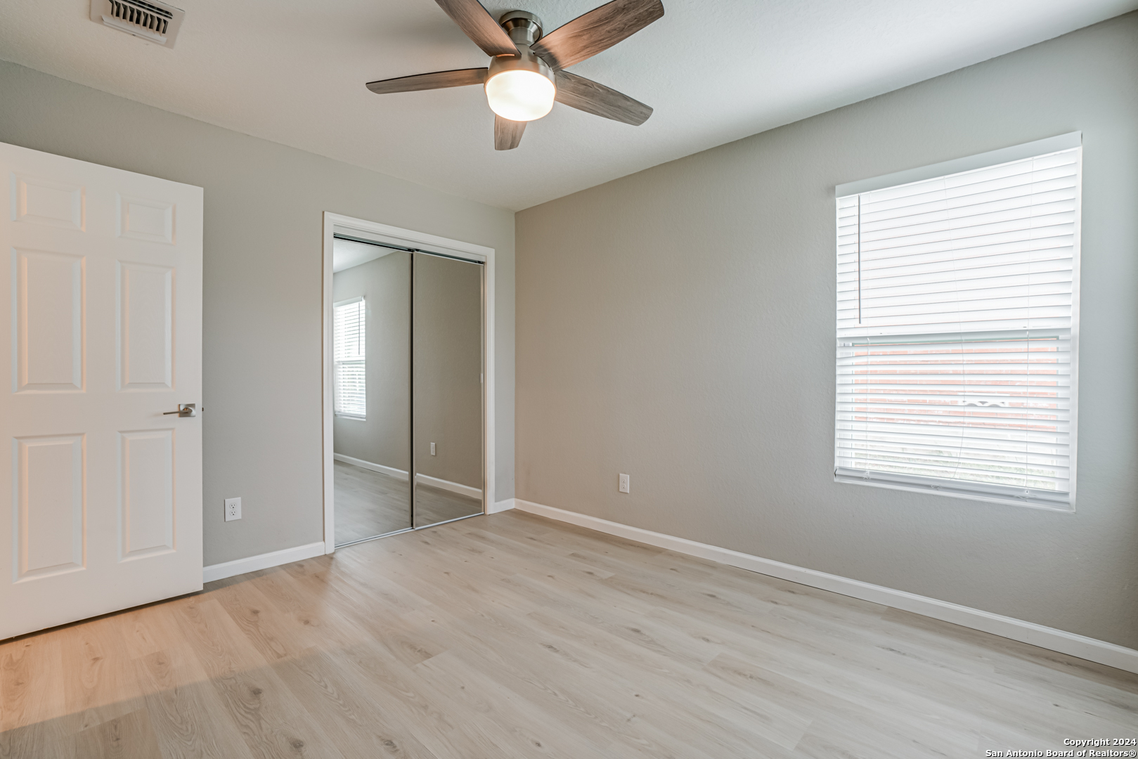323 Senova Drive San Antonio TX 78216