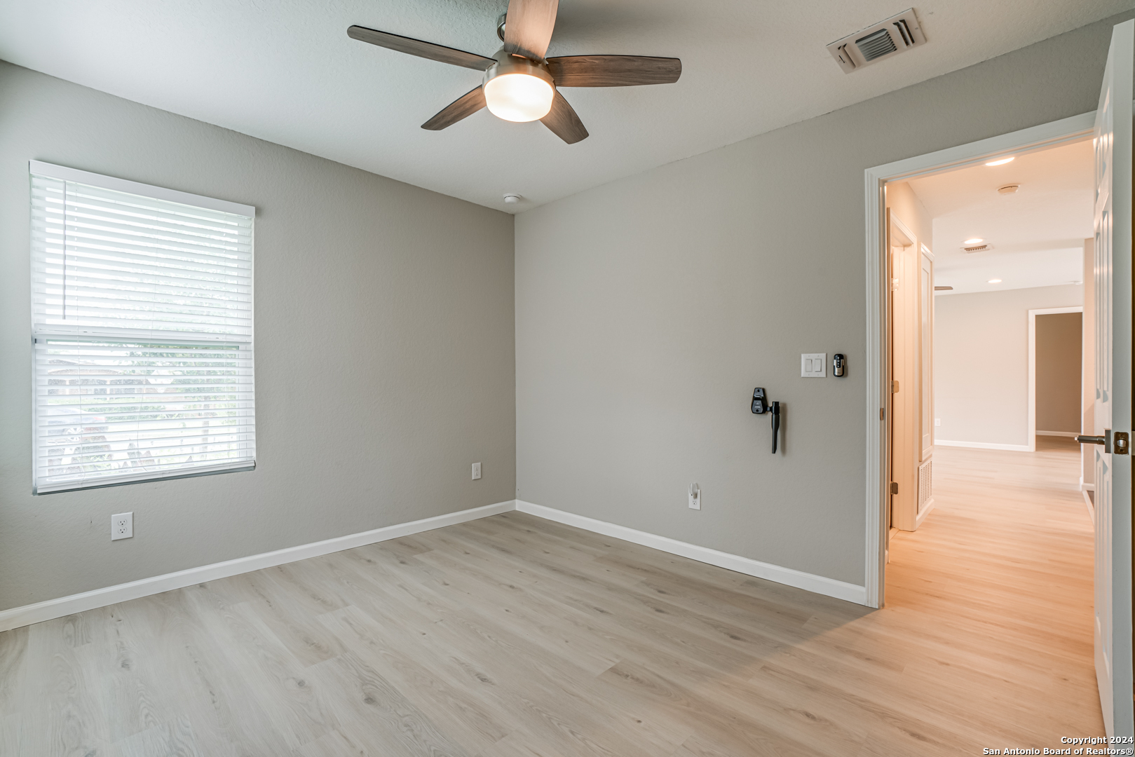 323 Senova Drive San Antonio TX 78216