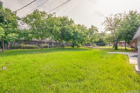 323 Senova Drive San Antonio TX 78216