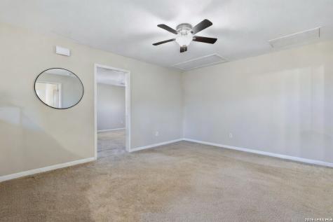 512 Livingston Drive Schertz TX 78108