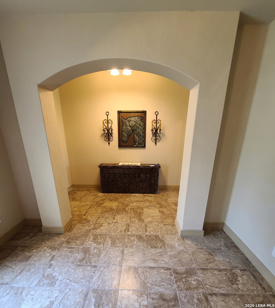 530 County Road 3822 San Antonio TX 78253
