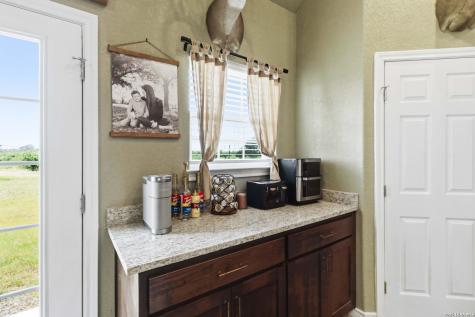 2194 S Ranch Road 187 Sabinal TX 78881