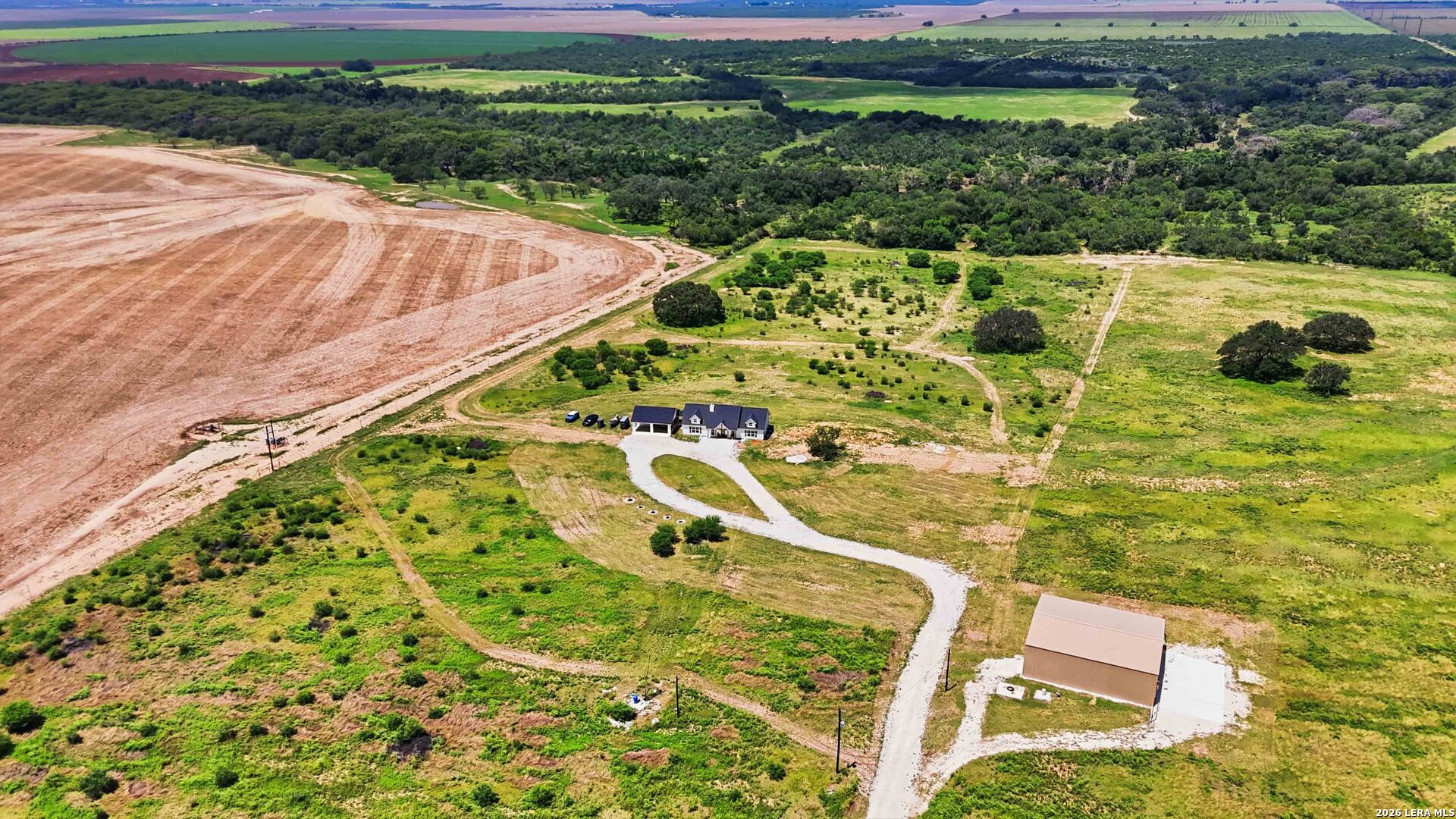 2194 S Ranch Road 187 Sabinal TX 78881