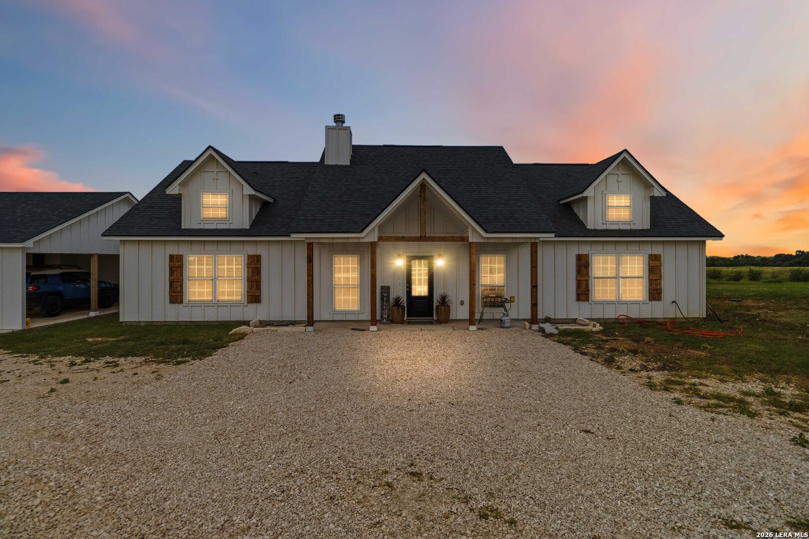 2194 S Ranch Road 187 Sabinal TX 78881