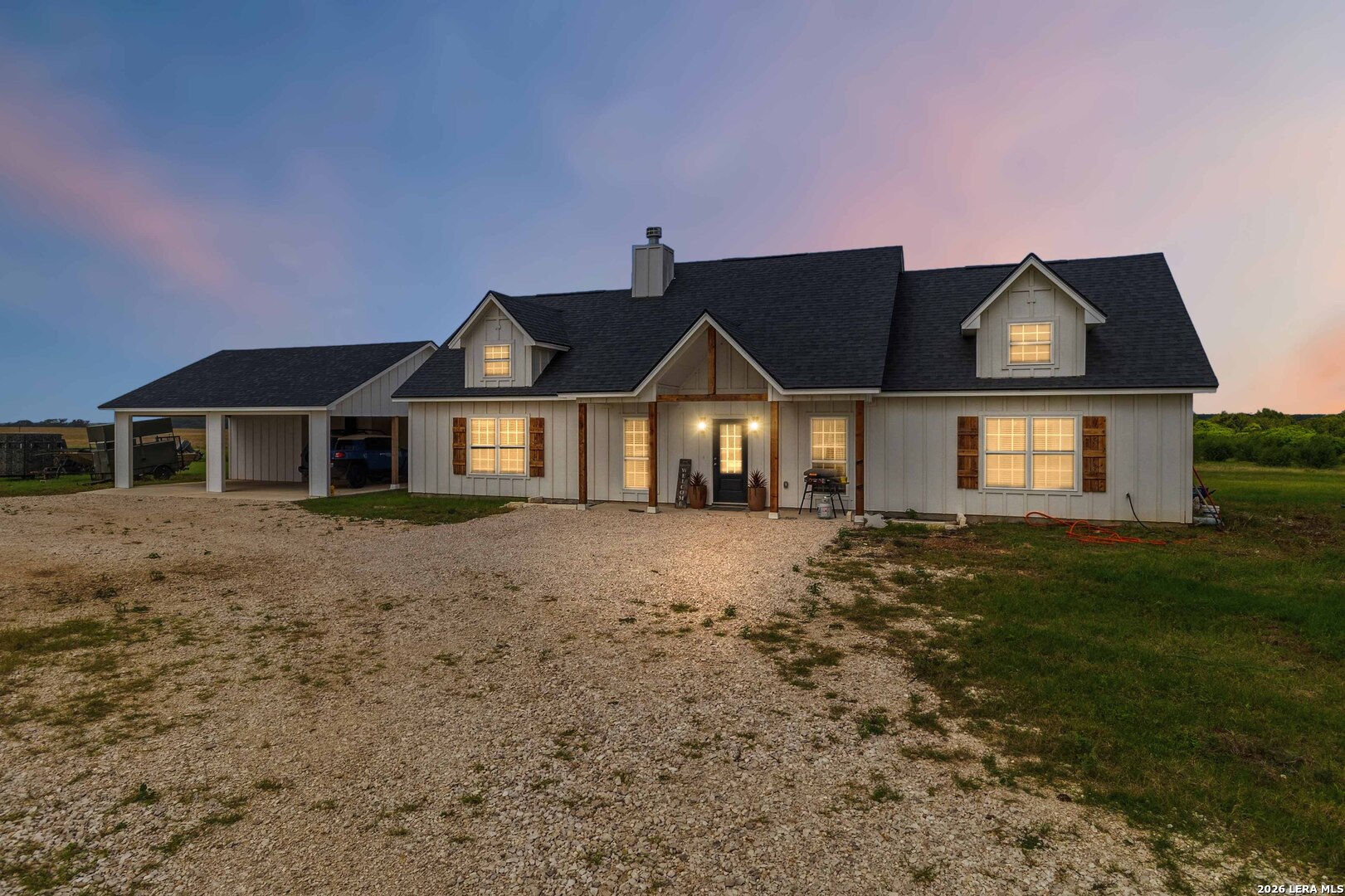 2194 S Ranch Road 187 Sabinal TX 78881