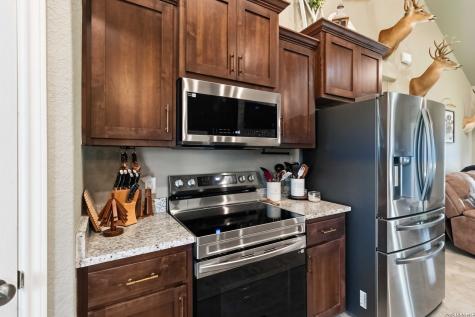 2194 S Ranch Road 187 Sabinal TX 78881