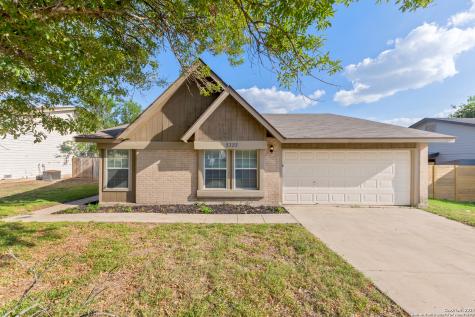 5322 Vista Run Drive San Antonio TX 78247