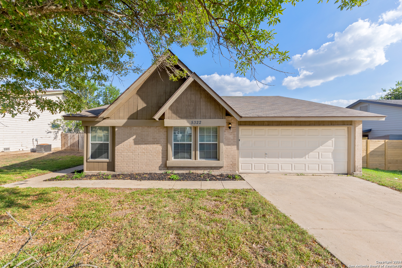 5322 Vista Run Drive San Antonio TX 78247
