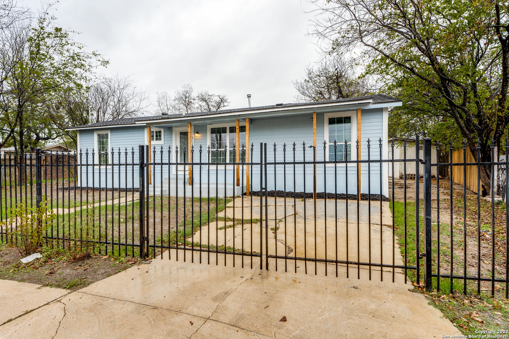 2131 Lombrano Street San Antonio TX 78207