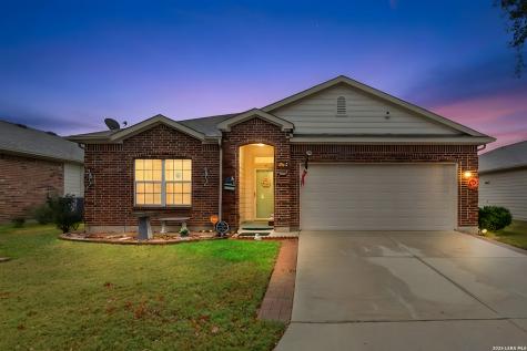 532 Rooster Schertz TX 78154