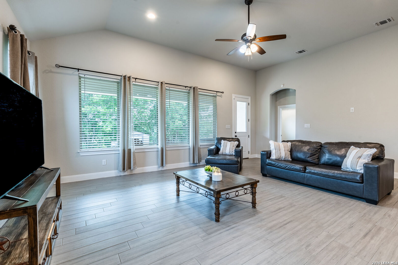 615 Abbott Ridge St Hedwig TX 78152