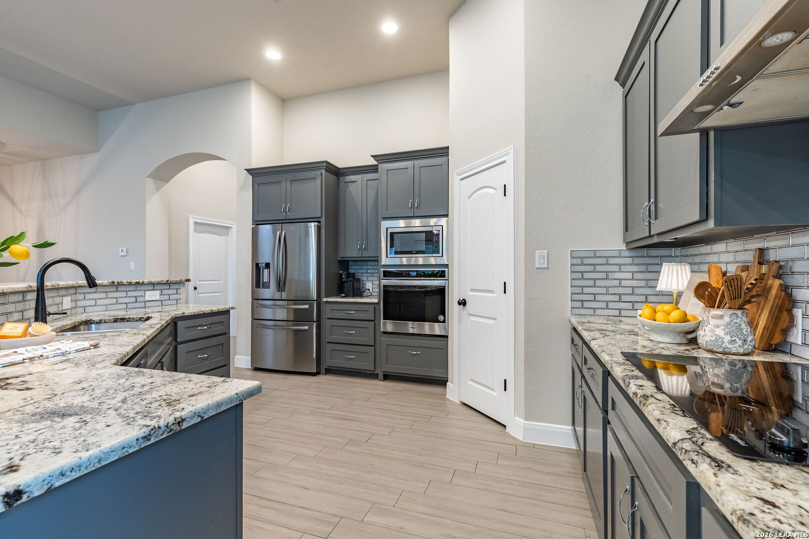615 Abbott Ridge St Hedwig TX 78152