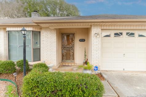 2715 Knoll Tree Street San Antonio TX 78247