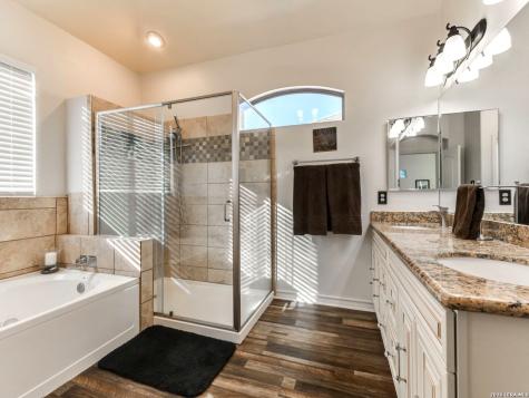 1254 Nicholas Manor San Antonio TX 78258