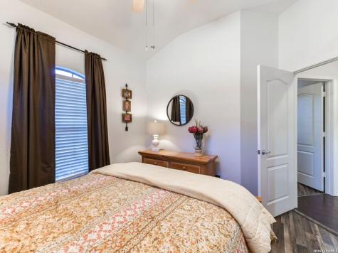 1254 Nicholas Manor San Antonio TX 78258