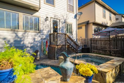 1254 Nicholas Manor San Antonio TX 78258