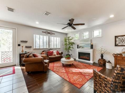 1254 Nicholas Manor San Antonio TX 78258
