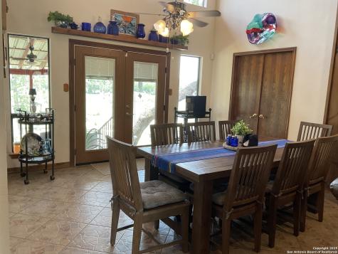 782 Lakeshore Bandera TX 78003