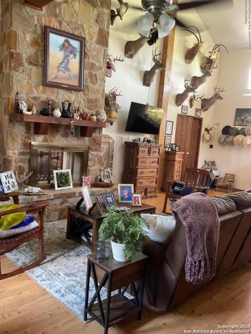 782 Lakeshore Bandera TX 78003