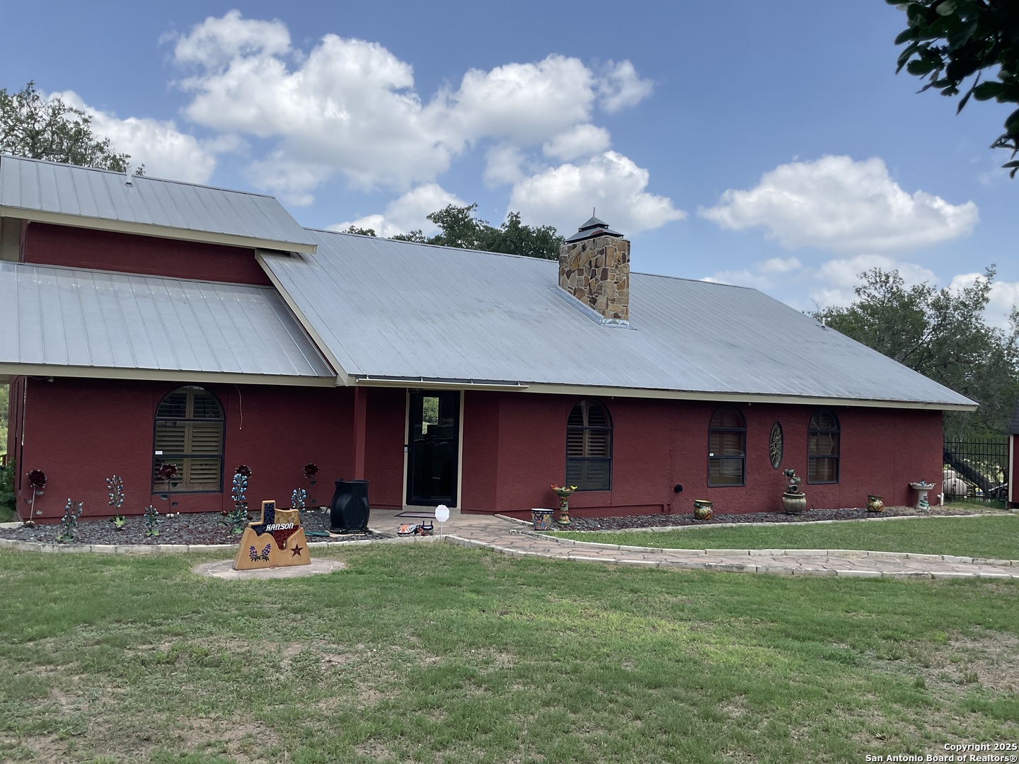 782 Lakeshore Bandera TX 78003