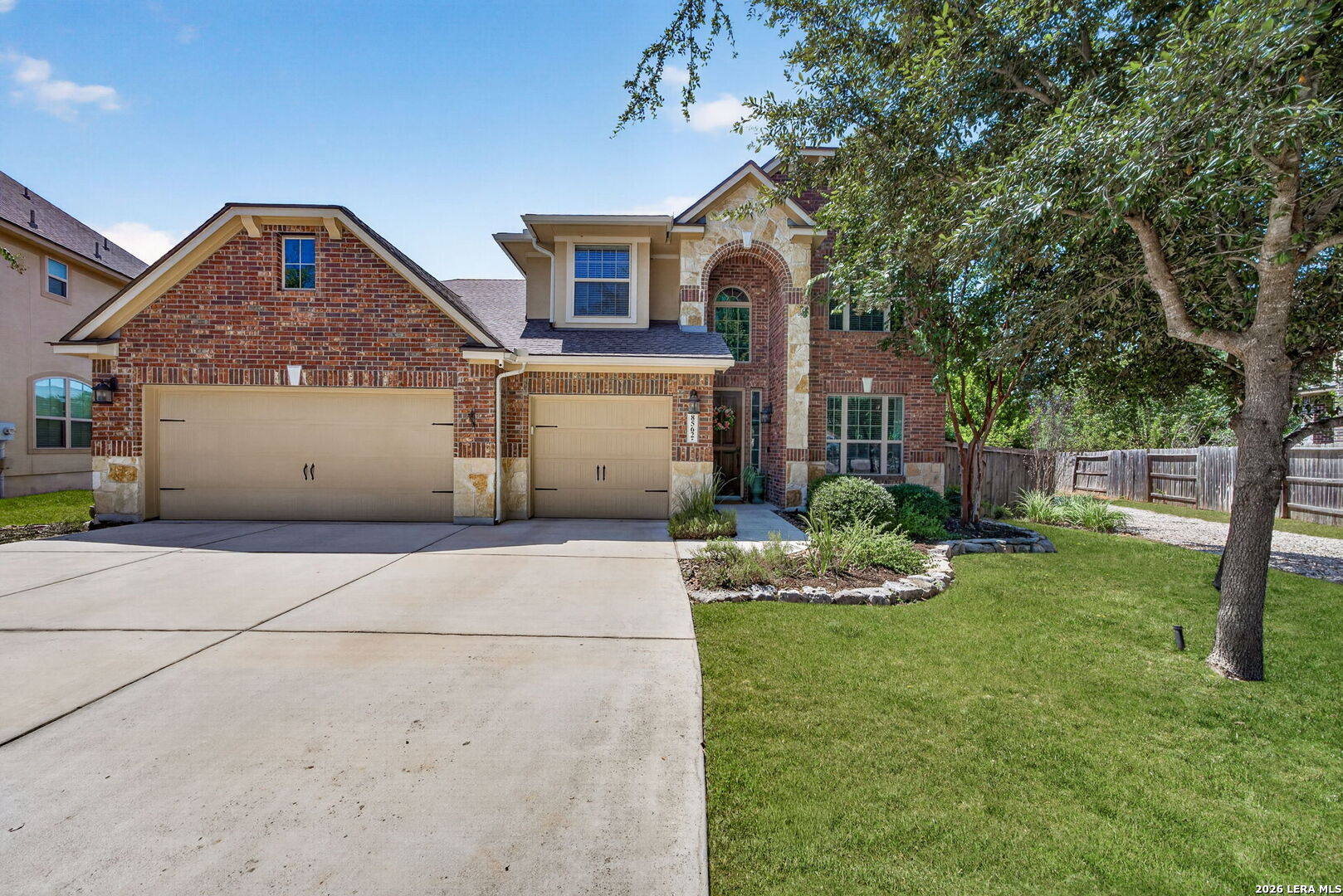 8562 Low Creek San Antonio TX 78255