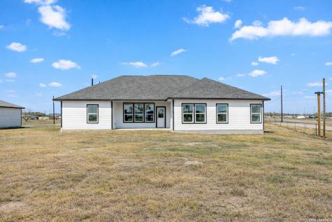 12910 Pueblo Nuevo Drive Atascosa TX 78002