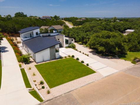 690 Kings Point Canyon Lake TX 78133
