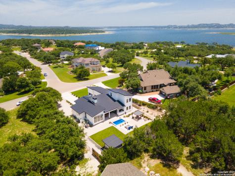 690 Kings Point Canyon Lake TX 78133