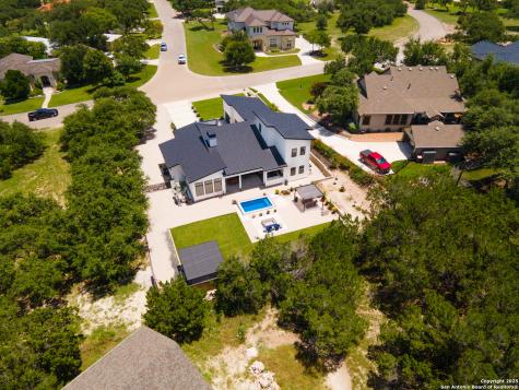 690 Kings Point Canyon Lake TX 78133