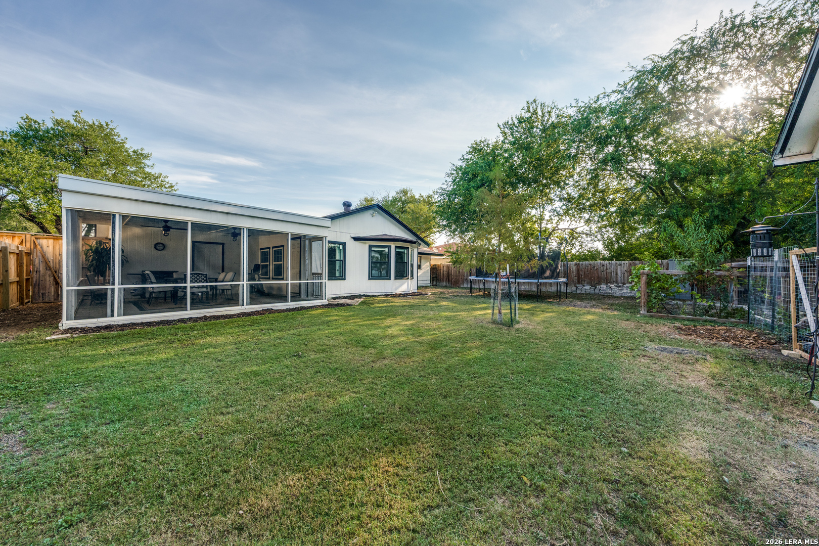 5126 Village Path San Antonio TX 78218