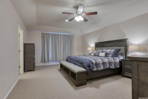 827 Point Cove San Antonio TX 78253