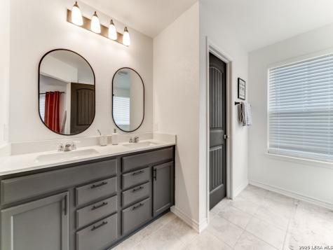 15227 Sirius Circle San Antonio TX 78245