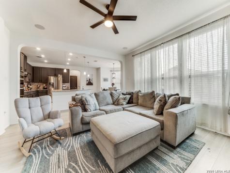 15227 Sirius Circle San Antonio TX 78245