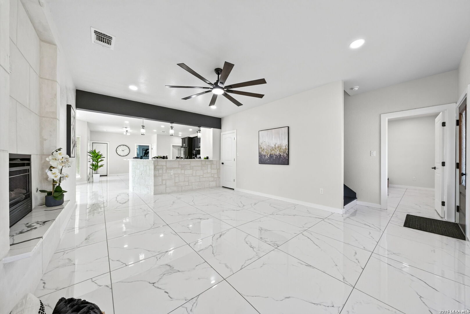 140 County Road 6871 Natalia TX 78059