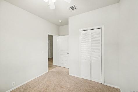 4739 Becker Vine San Antonio TX 78253