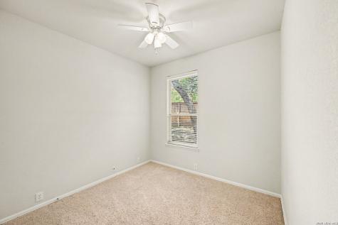 4739 Becker Vine San Antonio TX 78253