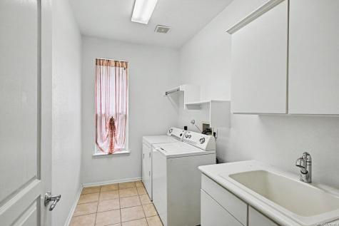 4739 Becker Vine San Antonio TX 78253
