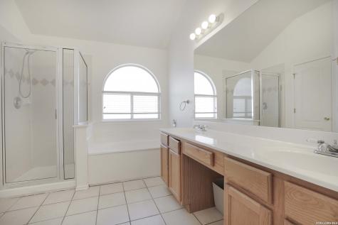 6018 Wood Bayou San Antonio TX 78249
